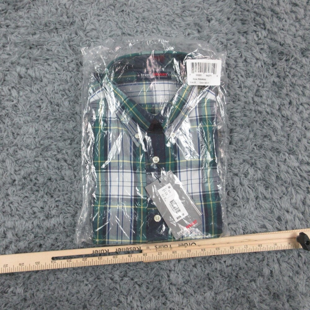 Roundtree & Yorke travelSMART Shirt Mens Medium Navy Plaid Easy Care NWT
